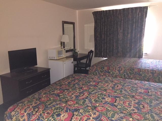 Haven Inn & Suites Монро Экстерьер фото